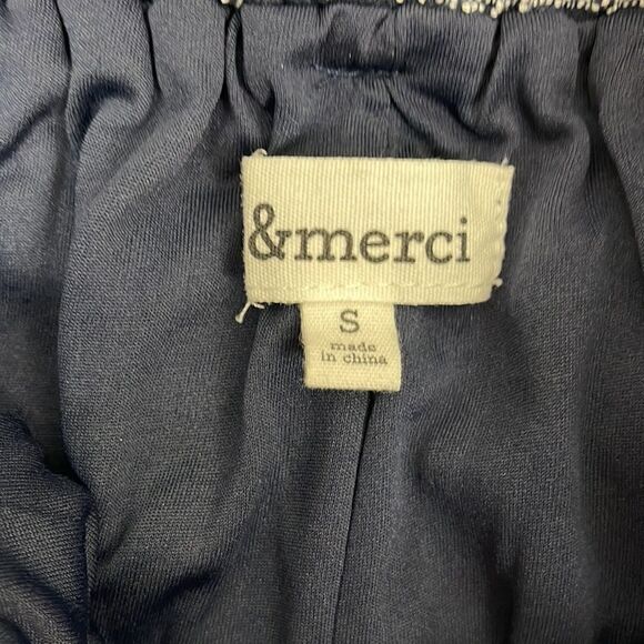 &merci Ruffle Elastic Waist Shorts - Picture 6 of 8